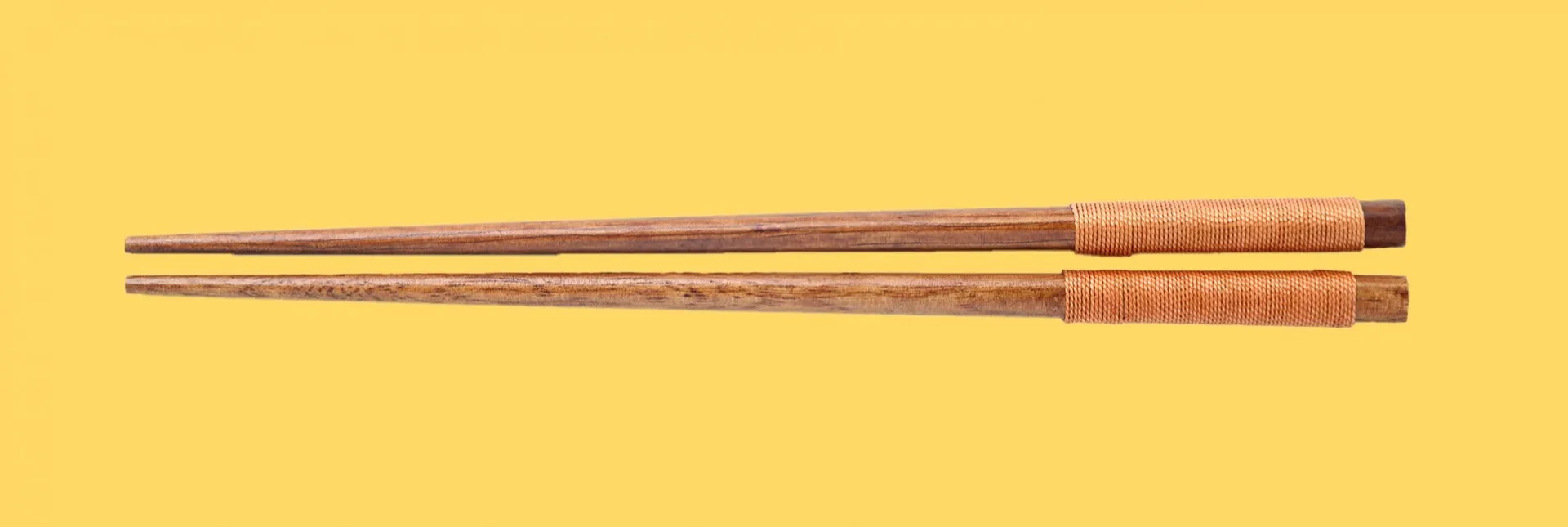 ¿Cómo se usan los palillos chinos?